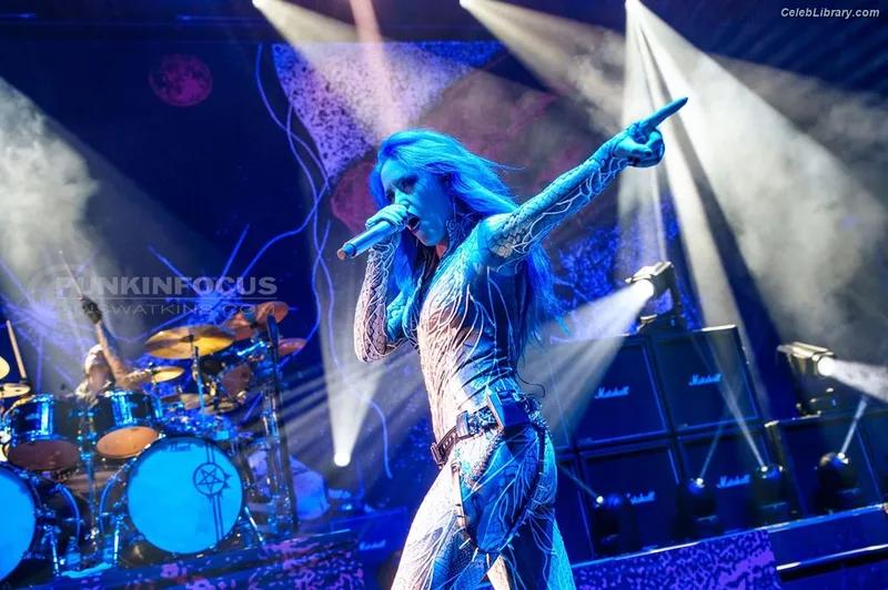 Alissa White-Gluz photo 6 of 1541