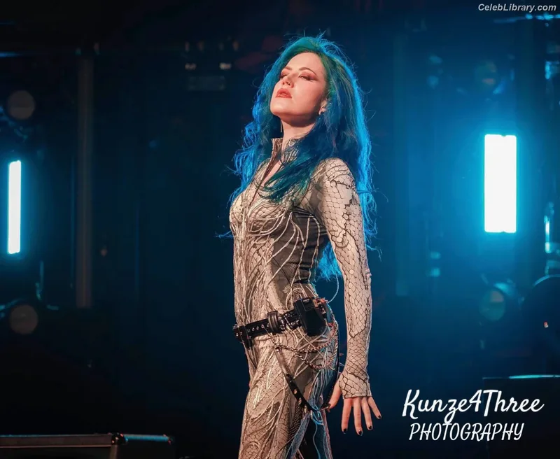 Alissa White-Gluz photo 19 of 1541
