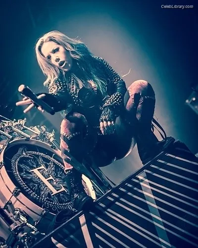Alissa White-Gluz photo 23 of 1541