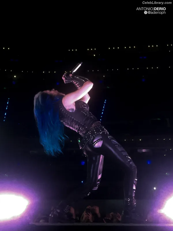 Alissa White-Gluz photo 24 of 1541