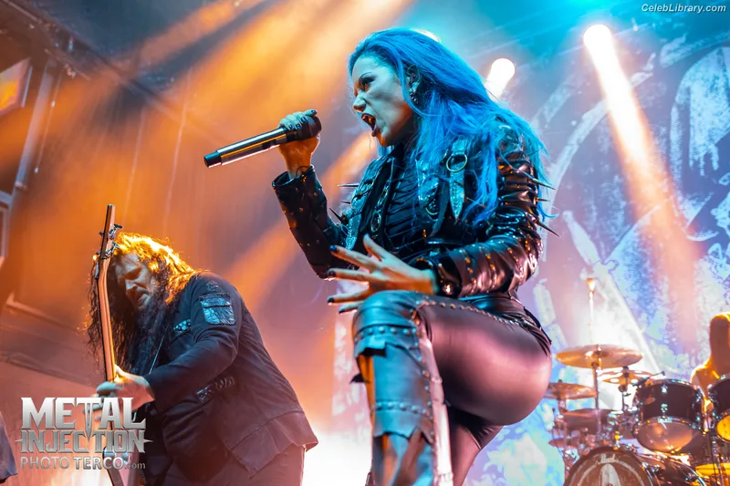 Alissa White-Gluz photo 4 of 1541