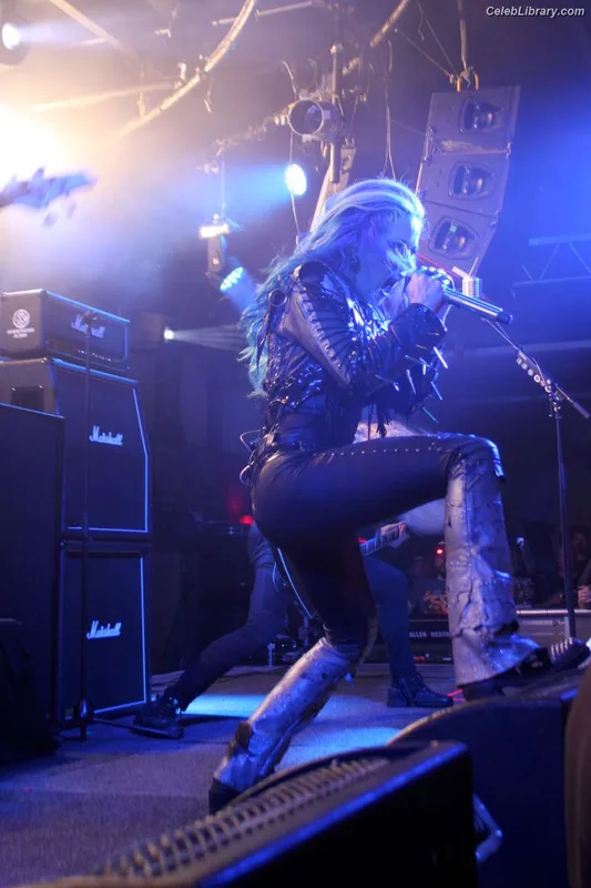 Alissa White-Gluz photo 8 of 1541
