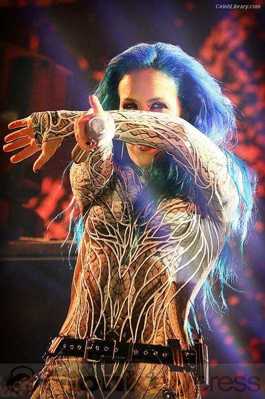Alissa White-Gluz photo 19 of 1541