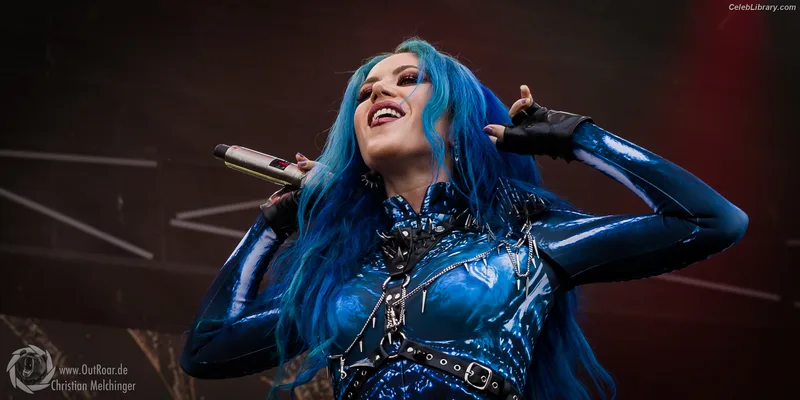 Alissa White-Gluz photo 5 of 1541