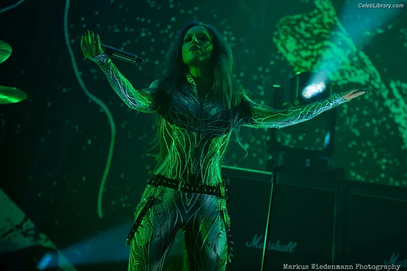 Alissa White-Gluz photo 6 of 1541