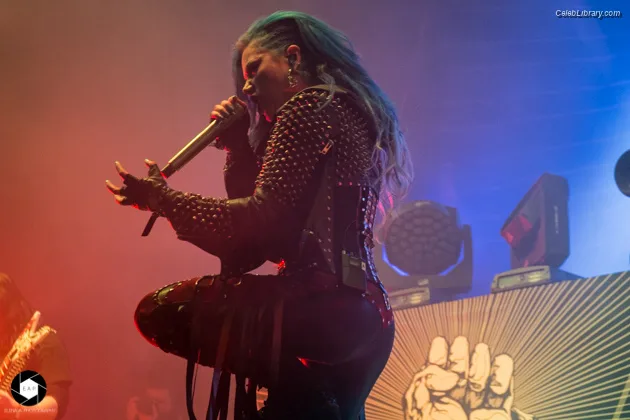 Alissa White-Gluz photo 17 of 1541