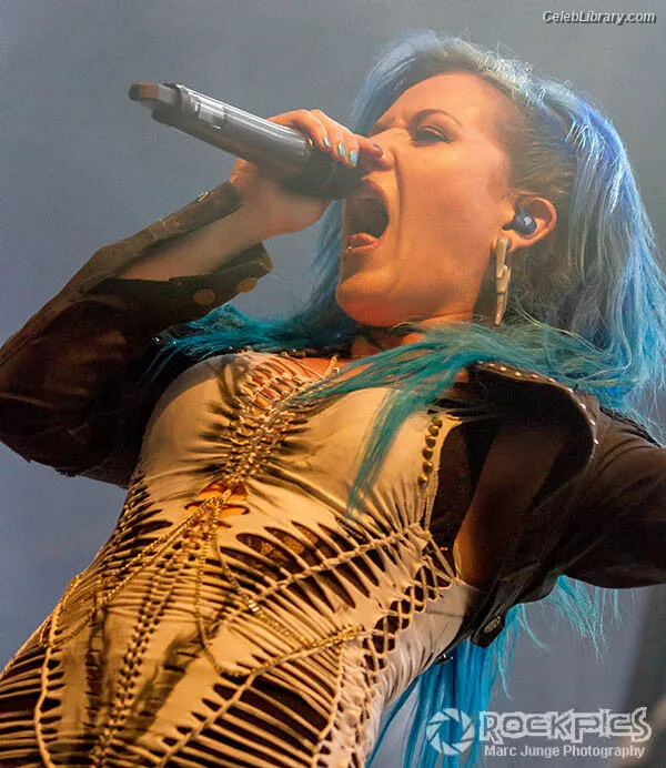 Alissa White-Gluz photo 18 of 1541