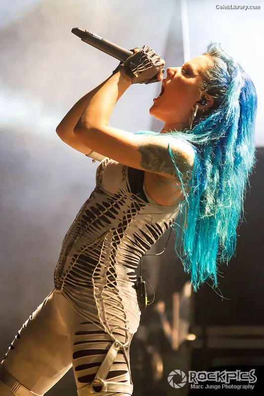 Alissa White-Gluz photo 19 of 1541