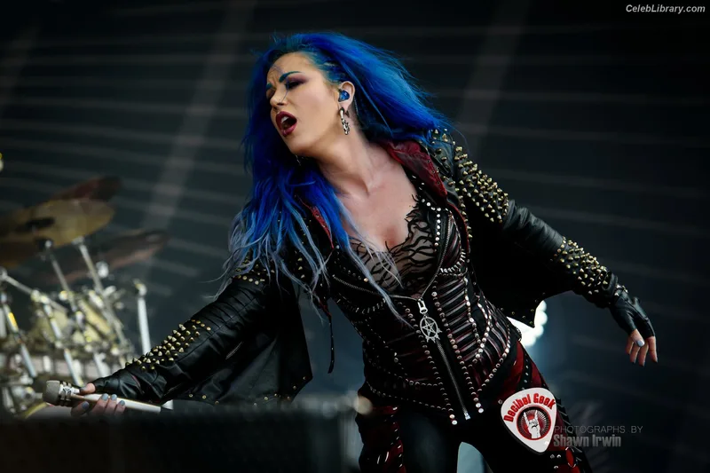 Alissa White-Gluz photo 20 of 1541