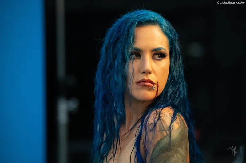 Alissa White-Gluz photo 5 of 1541