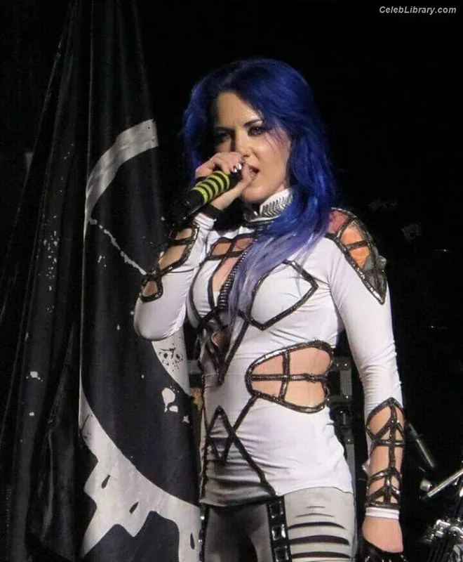 Alissa White-Gluz photo 13 of 1541