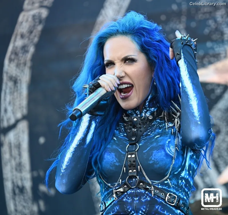 Alissa White-Gluz photo 18 of 1541