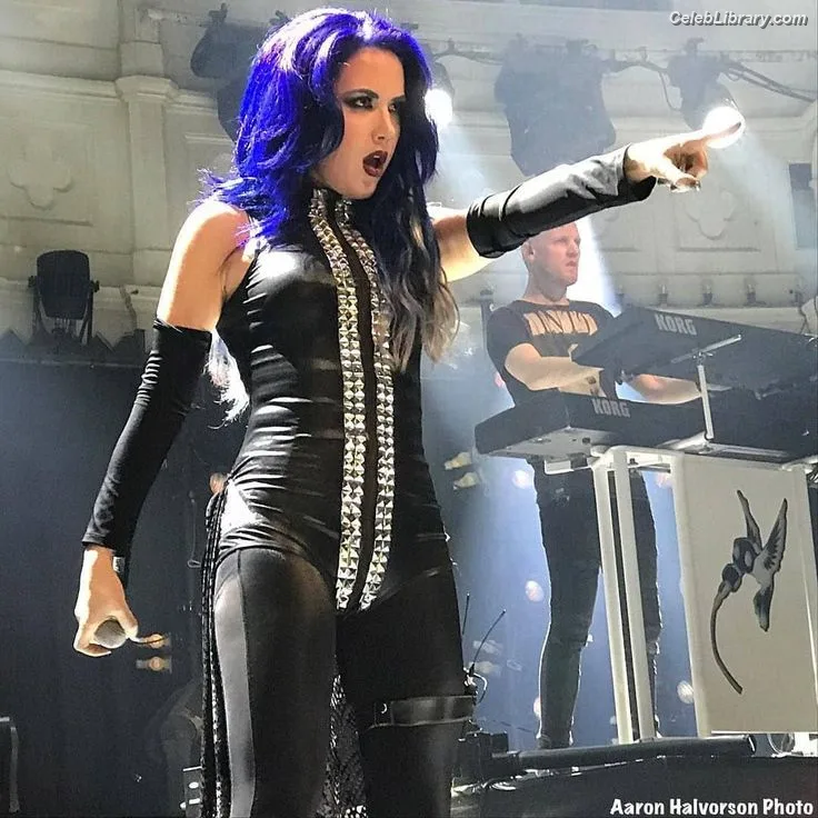 Alissa White-Gluz photo 1 of 1541