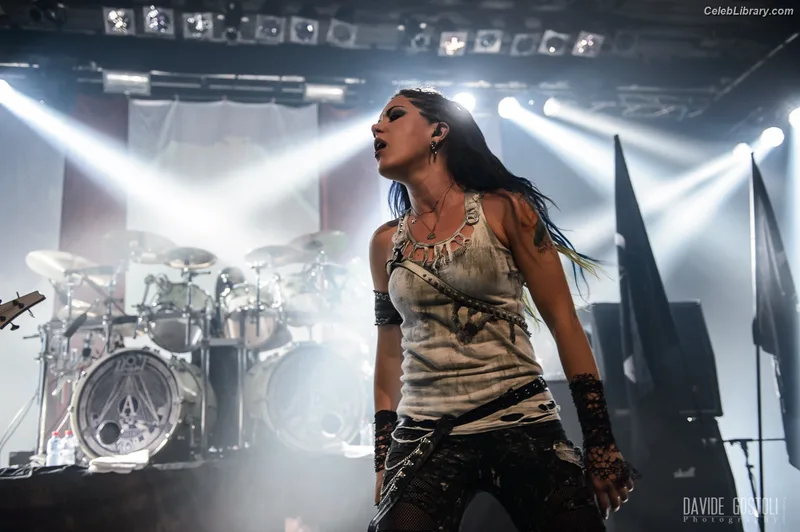 Alissa White-Gluz photo 17 of 1541