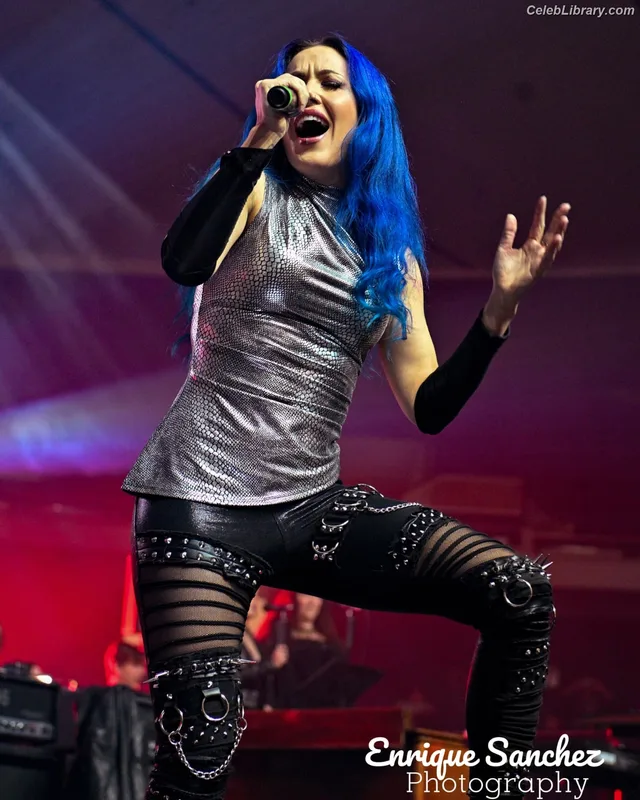Alissa White-Gluz photo 10 of 1541