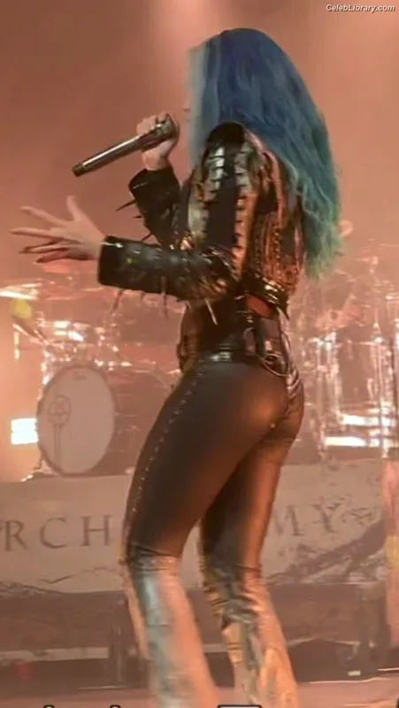 Alissa White-Gluz photo 22 of 1541