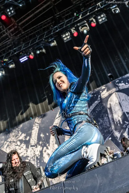 Alissa White-Gluz photo 7 of 1541