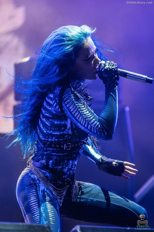 Alissa White-Gluz photo 9 of 1541