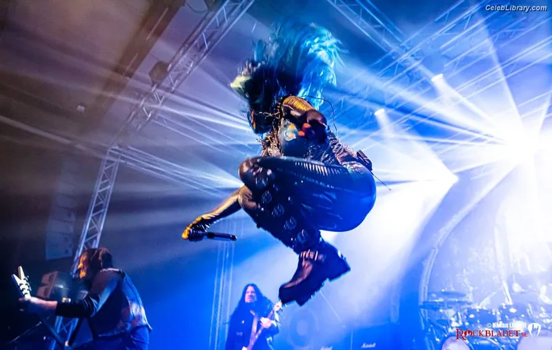 Alissa White-Gluz photo 13 of 1541