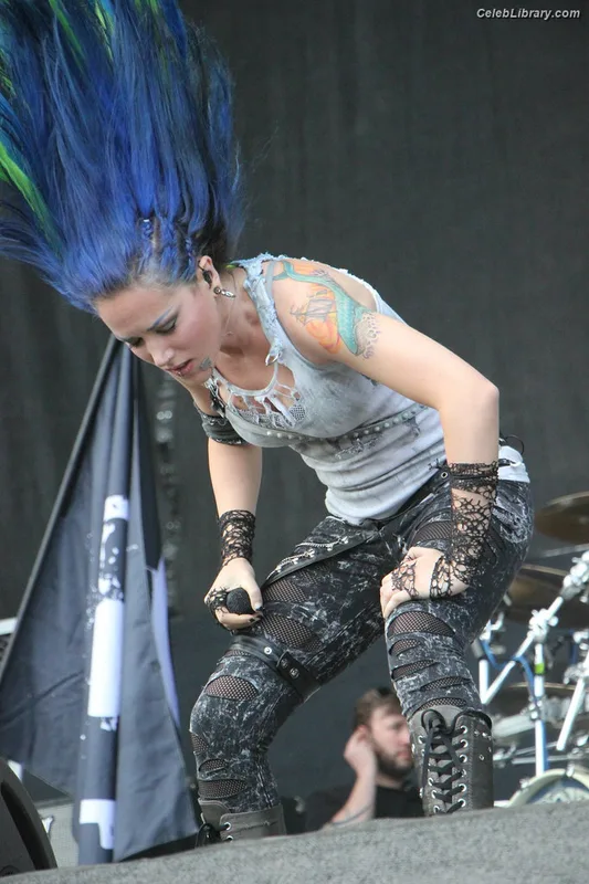 Alissa White-Gluz photo 5 of 1541
