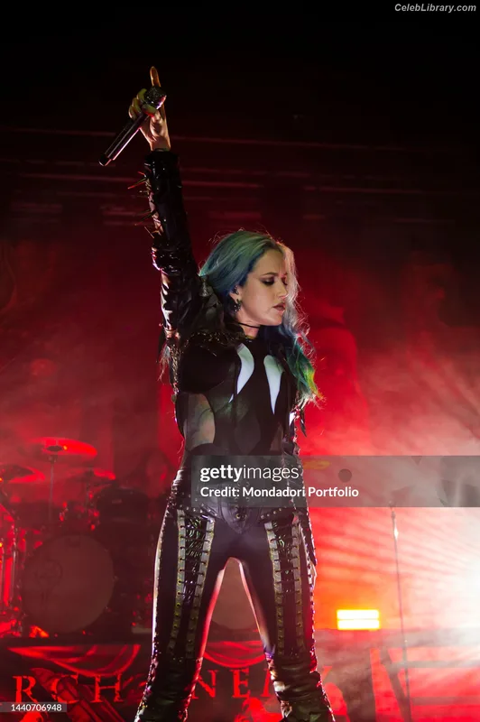 Alissa White-Gluz photo 1 of 1541