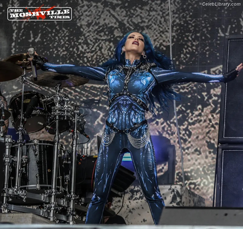 Alissa White-Gluz photo 20 of 1541