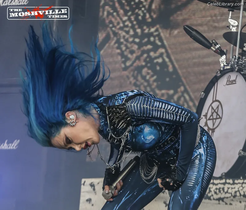 Alissa White-Gluz photo 21 of 1541