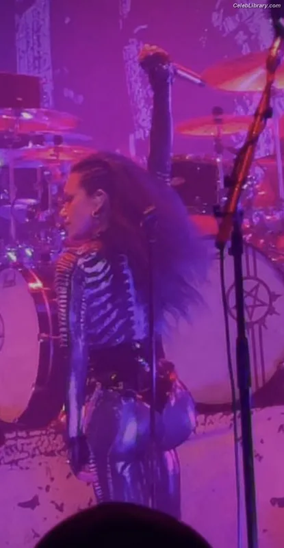 Alissa White-Gluz photo 14 of 1541