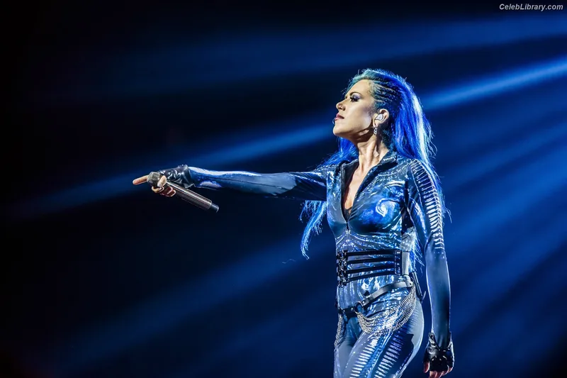 Alissa White-Gluz photo 23 of 1541