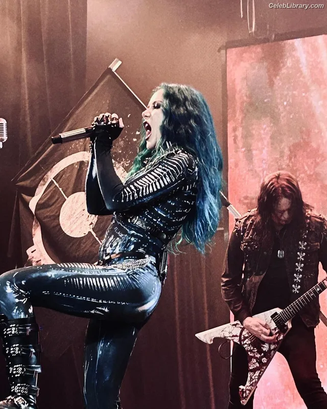Alissa White-Gluz photo 4 of 1541