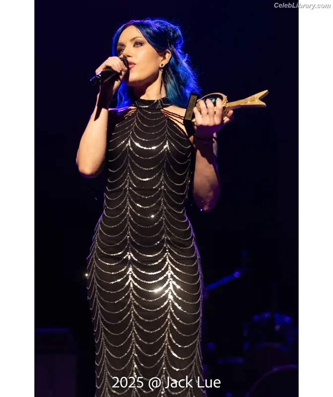 Alissa White-Gluz photo 18 of 1541