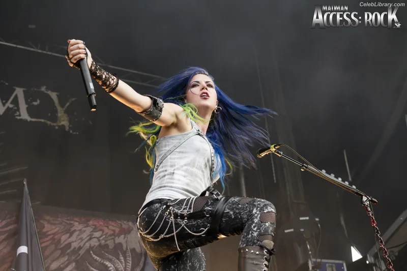 Alissa White-Gluz photo 1 of 1541
