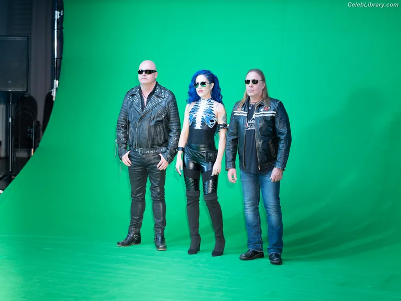 Alissa White-Gluz photo 10 of 1541