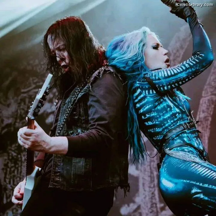 Alissa White-Gluz photo 19 of 1541