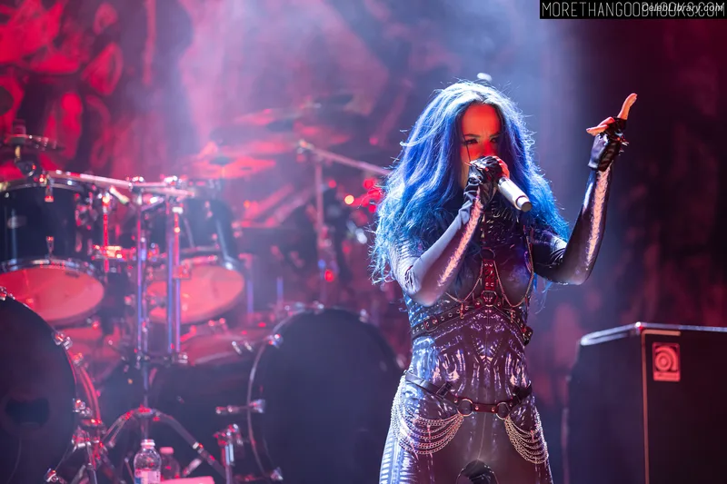 Alissa White-Gluz photo 11 of 1541