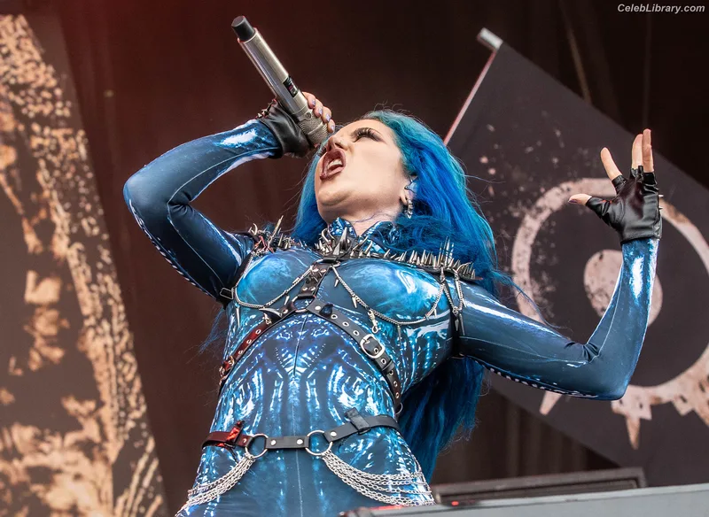 Alissa White-Gluz photo 1 of 1541