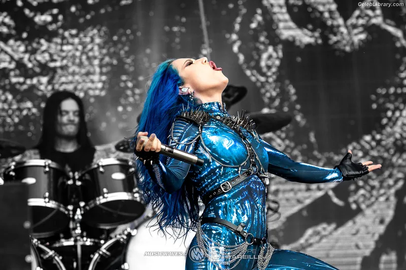 Alissa White-Gluz photo 22 of 1541