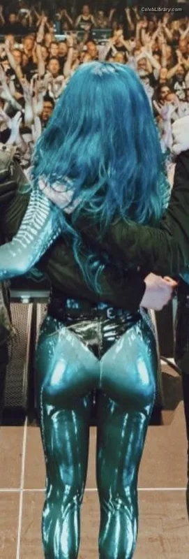 Alissa White-Gluz photo 9 of 1541