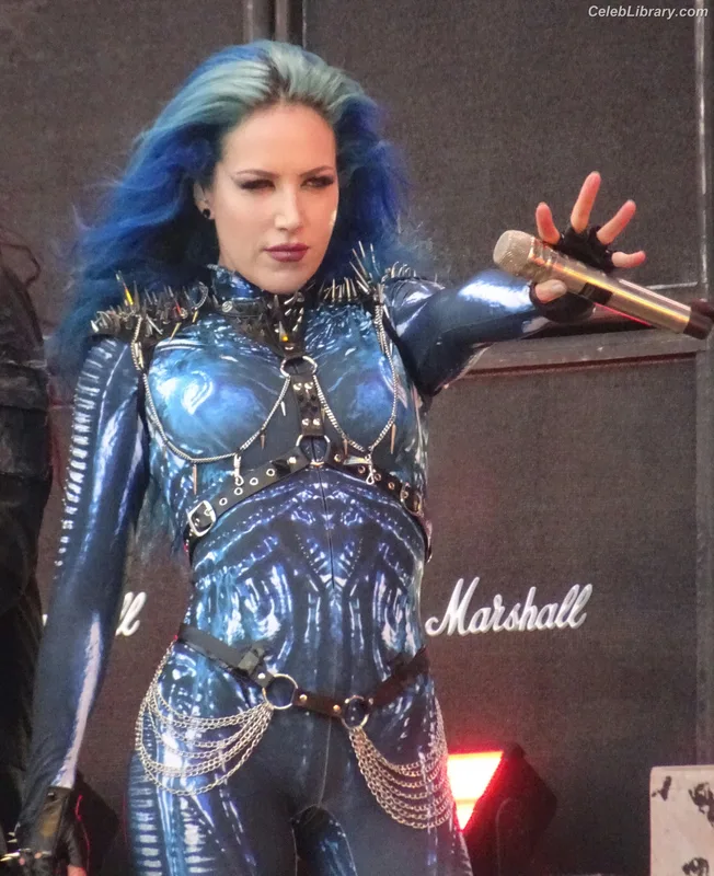 Alissa White-Gluz photo 11 of 1541