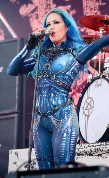 Alissa White-Gluz photo 13 of 1541