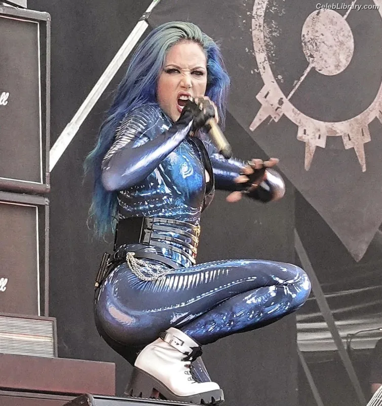 Alissa White-Gluz photo 16 of 1541