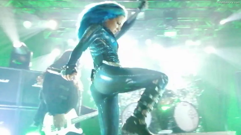 Alissa White-Gluz photo 2 of 1541
