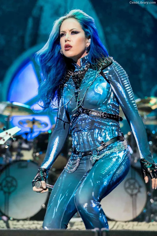 Alissa White-Gluz photo 6 of 1541