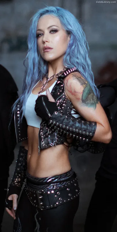 Alissa White-Gluz photo 11 of 1541