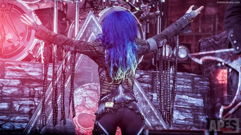 Alissa White-Gluz photo 4 of 1541