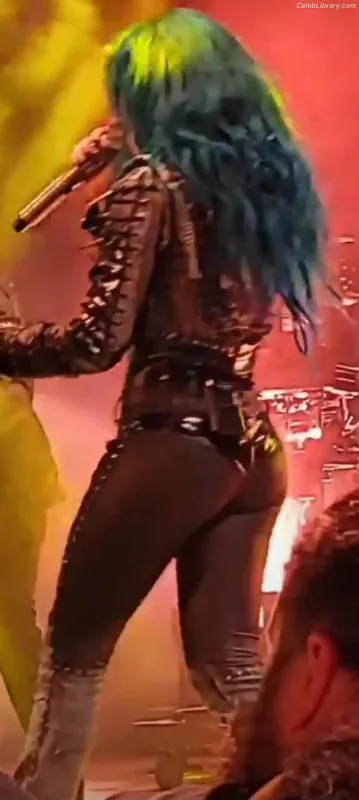 Alissa White-Gluz photo 12 of 1541