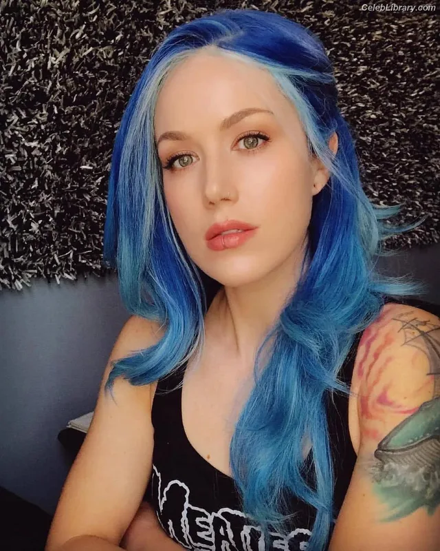 Alissa White-Gluz photo 18 of 1541