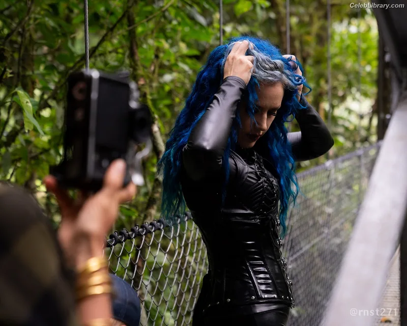 Alissa White-Gluz photo 6 of 1541