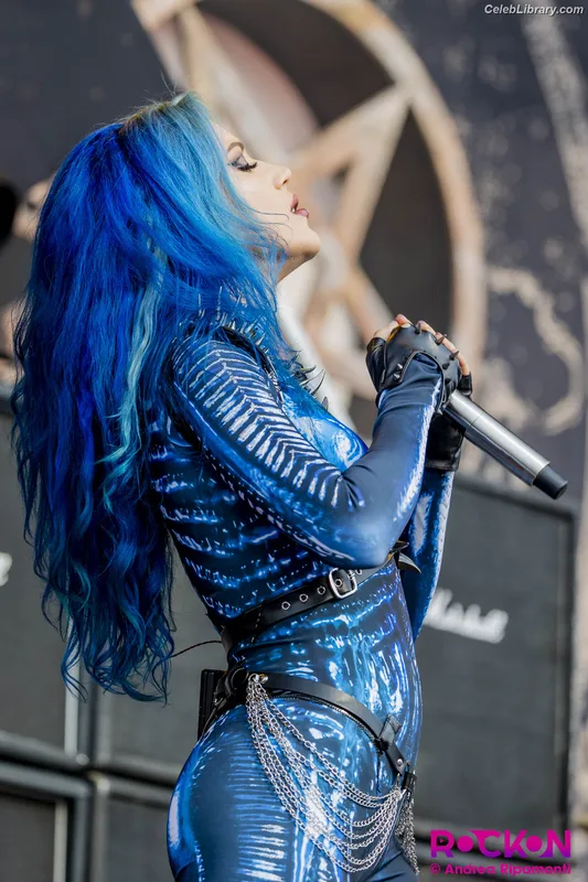 Alissa White-Gluz photo 12 of 1541