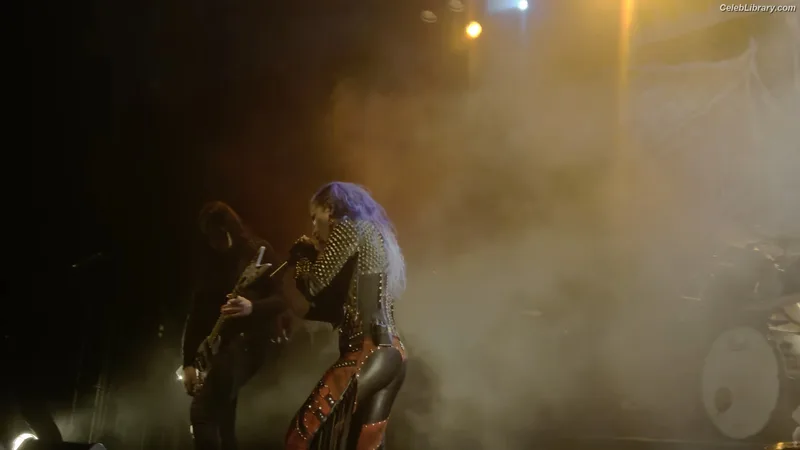 Alissa White-Gluz photo 21 of 1541